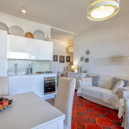 Lido Sciala Apartment *